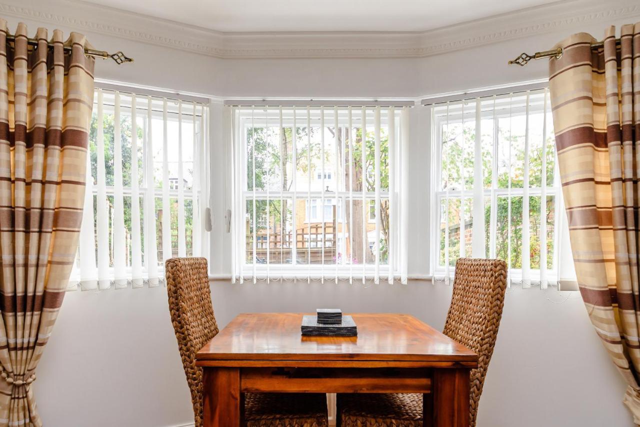 The Bolthole Apartment Whitby Bagian luar foto