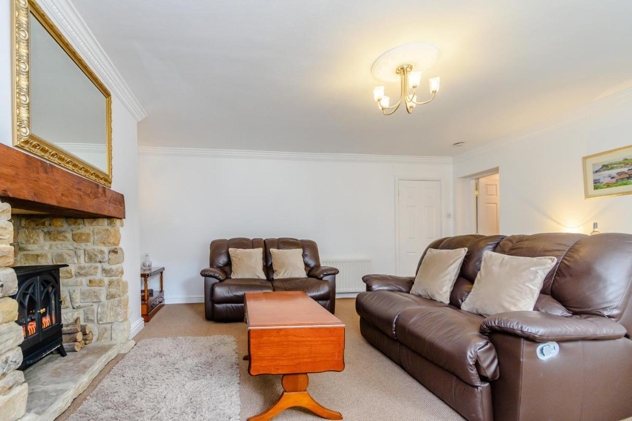 The Bolthole Apartment Whitby Bagian luar foto